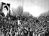 زیر چتر انقلاب/ خورشید بی غروب آسمان ایران