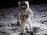 ۵۰ نکته درباره سفر انسان به ماه 