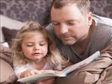 چگونه کودکانمان را به کتاب خواندن عادت دهیم؟ 