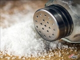  5 نشانه زیاده روی شما در مصرف نمک 