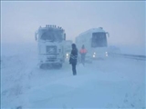  اسکان اضطراری بیش از 2600 مسافر گرفتار در برف و کولاک در آذربایجان شرقی