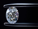 الماس می‌تواند ۵ برابر فشار موجود در هسته زمین را تحمل کند