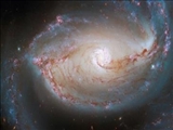 چشم یک کهکشان در فضا