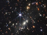 چرا فضای گیتی با وجود درخشش میلیاردها ستاره باز هم تاریک است؟