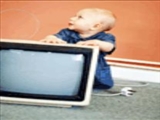 تماشای بیش از حد تلویزیون عامل تاخیر یادگیری زبان در نوزادان