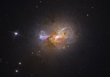 شواهدی جدید از نقش سیاهچاله در تولد ستارگان