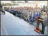 رهبر معظم انقلاب در ديدار رئيس و نمايندگان مجلس: وظيفه مجلس، ريل‌گذاري براي حركت دولت است