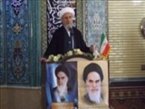 امام جمعه هریس: رهبری نقش کلیدی و بنیادین در نظام مقدس جمهوری اسلامی دارند
