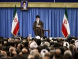  رهبرانقلاب در دیدار مردم اصفهان: هیچ قضاوتی درباره انتخابات آمریکا ندارم/ هرکسی آمد فقط شر رساند