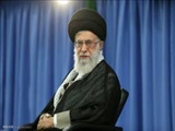  رهبر معظم انقلاب اسلامی: شهامت آتش نشانان دل را از تحسین و از نگرانی واندوه آکنده می سازد