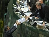بررسي لايحه بودجه 1390 كل‌كشور در دولت به پايان رسيد 