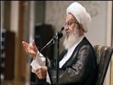 هشدار آیت الله مکارم نسبت به انحراف در مسائل قرآنی 
