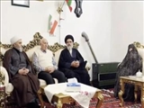 دیدار حجت الاسلام اصل‌نژادی با خانواده شهید امینی