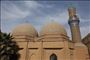 چه عاملی سلمان را از صحابی معمولی به خویشاوند خاندان رسالت ارتقا داد؟