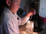 کودکان به روش دانشمندان بازی می‌کنند