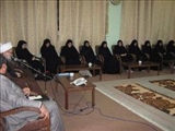ديدار دانش آموزان دبيرستان دخترانه صدرا با امام جمعه شهرستان بناب 