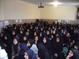 موج گسترده گفتمان هاي ديني «امام خميني مردي ازجنس بعثت »در مدارس هريس 