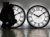 چرا باید ساعت‌هایمان را یک ساعت به جلو بکشیم؟ 