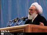 هیات مذاکره کننده ایرانی در مذاکرات هسته ای منافع ملی و کرامت ملت رادر نظر بگیرد