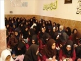 برگزاری گفتمان دینی با موضوع عفاف و حجاب در مدرسه پویندگان 