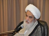گناه و لقمه حرام، مانع پذيرش عبادات می شود 