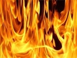 آتش‌سوزی تریلی 18 چرخ و اتوبوس در منطقه دیزل‌آباد تبریز 