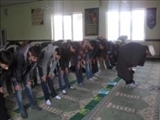 برگزاری گفتمان دینی انقلاب اسلامی در مدرسه شیخ مفید شهرستان مرند