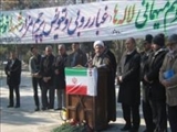 عطرافشانی و غبارروبی گلزارشهداء شهرستان بناب 