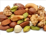  افراط در مصرف آجیل باعث چاقی می‌شود