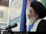 تاکید امام جمعه تبریز بر لزوم توجه مسوولان به اقتصاد و فرهنگ