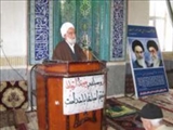 امام جمعه چاراویماق: معلمان نقش مهمی در تربیت کودکان و ساختن جامعه توسعه یافته دارند