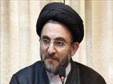 رشد تولیدات علمی باعث عقب نشینی دشمن می شود