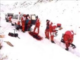 تلاش گروه های راهداری برای مسیرگشایی ۸۰ روستای گرفتار برف در هشترود
