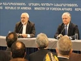 ظریف: به راه حل مساله هسته ای نزدیک شده ایم 