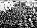 19 بهمن، مراسمی که جاودانه شد 