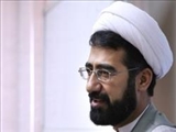 نماز تکرار مکررات نیست بلکه سیری به سوی تعالی است 