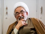 تفسیر قرآن نسبی است/ پرهیز مولفان تفسیر «کاشف» از تاثیر افکار و عقاید فرقه‌ای
