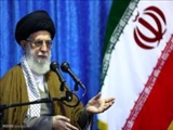  رهبر انقلاب در دیدار فرماندهان ارتش: با کوتاه آمدن در مقابل دشمن، دشمنی‌ها برطرف نمی‌شود