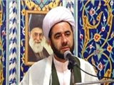  امام‌جمعه سراب: برخی‌ها برای شرکت‌های آمریکایی در ایران فرش قرمز پهن می‌کنند
