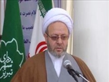 حضور مردم عامل ناکامی توطئه های دشمنان در تضعیف حکومت اسلامی است